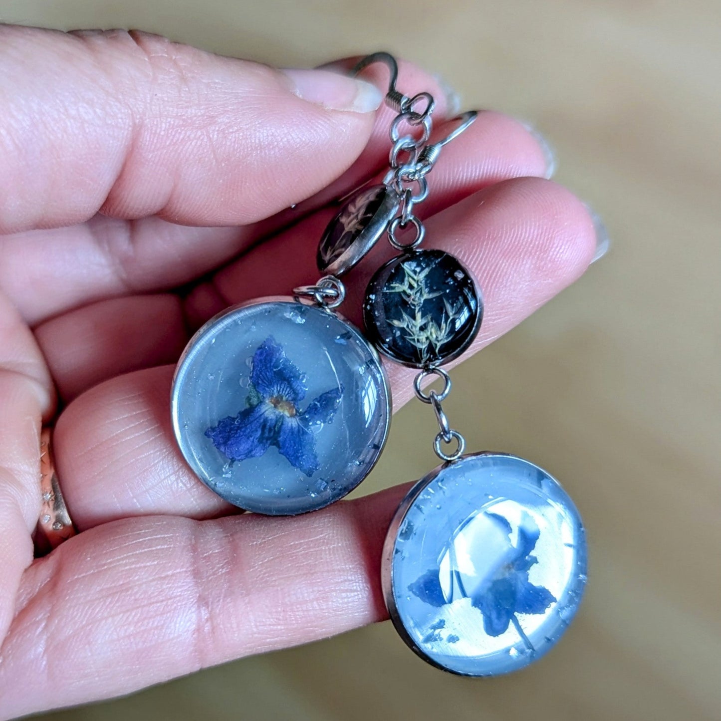 boucles d'oreilles violette sauvage et graminées